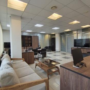 Продается Офис, 300 м²