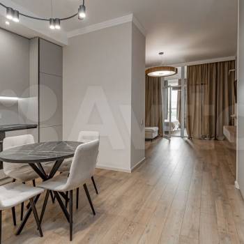 Сдается 1-комнатная квартира, 60 м²