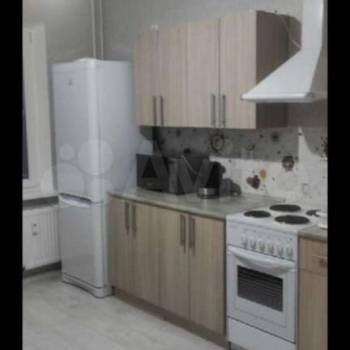 Продается 1-комнатная квартира, 36 м²