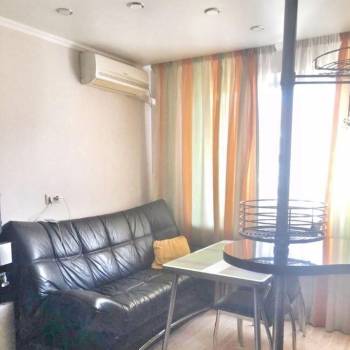 Продается 2-х комнатная квартира, 65 м²