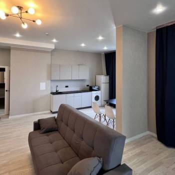 Сдается Многокомнатная квартира, 84 м²