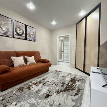 Сдается 1-комнатная квартира, 51 м²