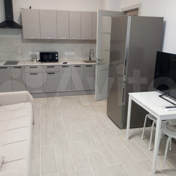 Сдается 1-комнатная квартира, 43 м²