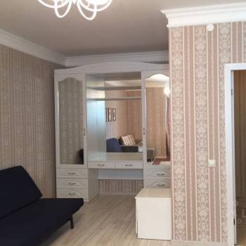 Сдается 1-комнатная квартира, 40 м²