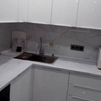 Продается 1-комнатная квартира, 47 м²