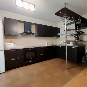 Продается 3-х комнатная квартира, 90,7 м²