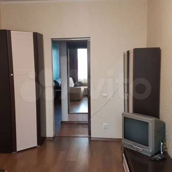 Сдается 1-комнатная квартира, 44 м²