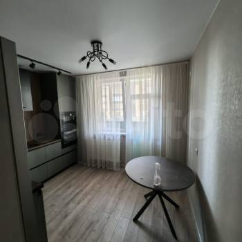 Сдается 1-комнатная квартира, 36,5 м²