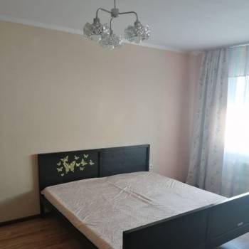 Сдается 1-комнатная квартира, 38 м²