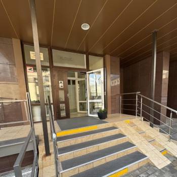 Продается 3-х комнатная квартира, 110 м²