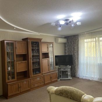 Сдается 2-х комнатная квартира, 70 м²