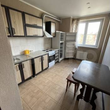 Сдается 1-комнатная квартира, 36 м²