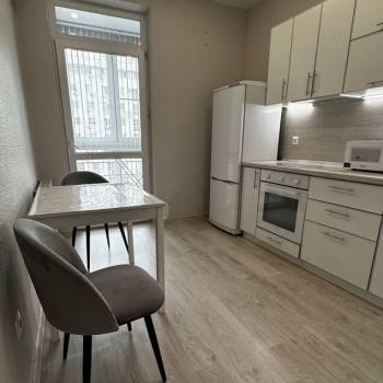 Сдается 1-комнатная квартира, 40 м²