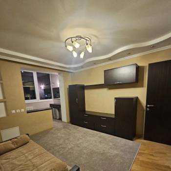 Сдается 2-х комнатная квартира, 70 м²