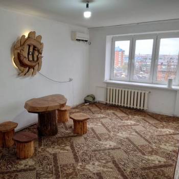Сдается Многокомнатная квартира, 64 м²