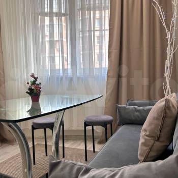 Сдается 1-комнатная квартира, 37 м²