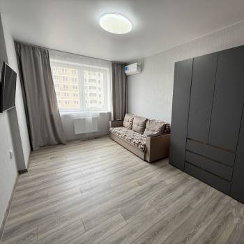 Продается 1-комнатная квартира, 35,8 м²