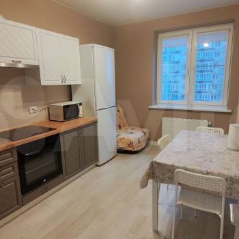 Сдается 1-комнатная квартира, 36 м²