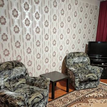 Сдается Многокомнатная квартира, 80 м²