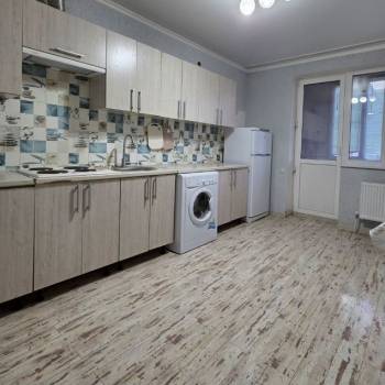 Сдается 2-х комнатная квартира, 60 м²