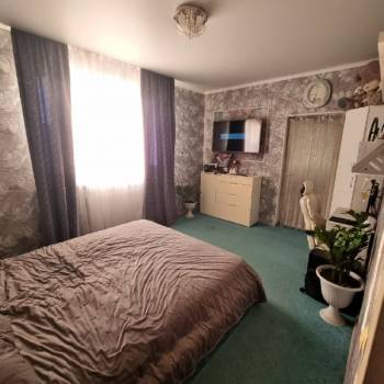 Продается 2-х комнатная квартира, 57 м²