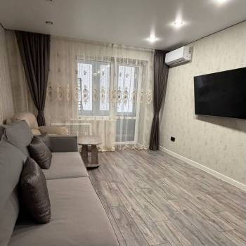 Сдается 1-комнатная квартира, 40 м²