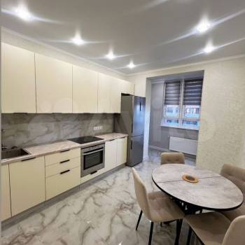 Сдается 1-комнатная квартира, 43 м²