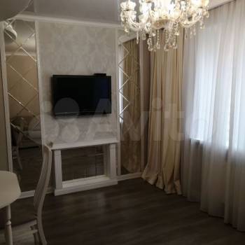 Сдается 1-комнатная квартира, 50 м²