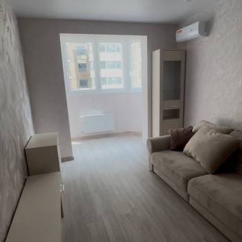 Сдается 1-комнатная квартира, 43,7 м²