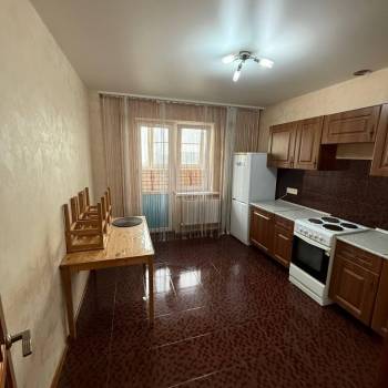 Сдается 2-х комнатная квартира, 63 м²