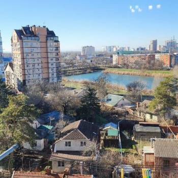 Сдается 1-комнатная квартира, 55 м²