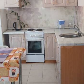 Сдается 1-комнатная квартира, 40 м²