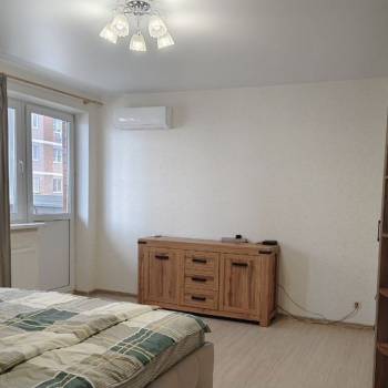 Сдается 1-комнатная квартира, 35,8 м²