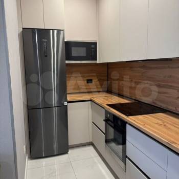 Сдается 1-комнатная квартира, 50 м²