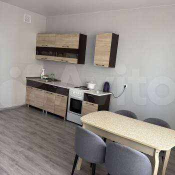 Сдается 2-х комнатная квартира, 62 м²