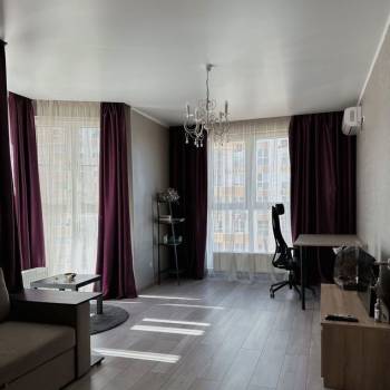 Сдается 1-комнатная квартира, 42 м²