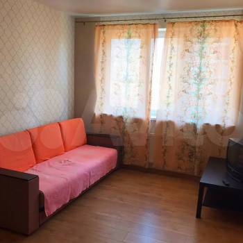 Сдается 1-комнатная квартира, 42 м²