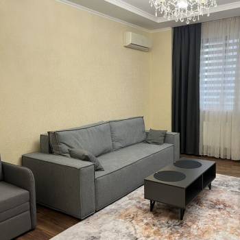 Сдается 1-комнатная квартира, 46,2 м²