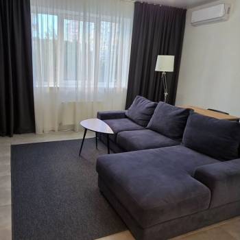 Сдается 2-х комнатная квартира, 65 м²