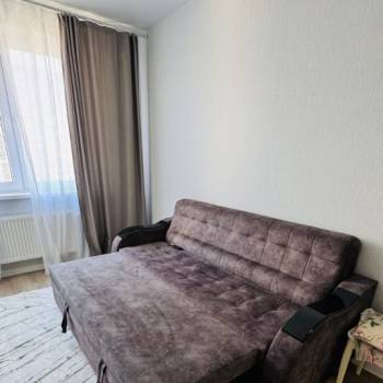 Сдается 1-комнатная квартира, 42,1 м²