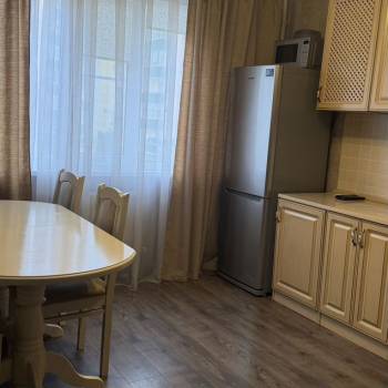 Продается 2-х комнатная квартира, 60,5 м²