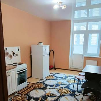 Сдается 2-х комнатная квартира, 60 м²