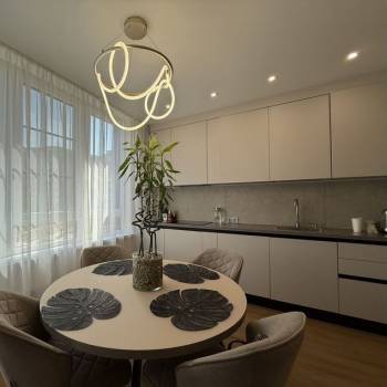 Продается 2-х комнатная квартира, 64 м²