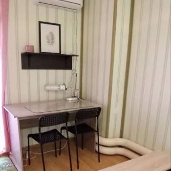 Сдается 1-комнатная квартира, 50 м²