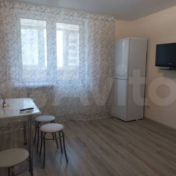 Сдается 1-комнатная квартира, 40,2 м²