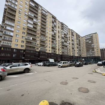 Сдается 1-комнатная квартира, 37 м²