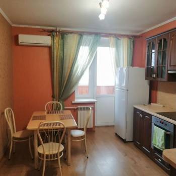 Сдается 1-комнатная квартира, 45 м²