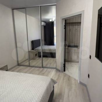 Сдается 1-комнатная квартира, 38 м²