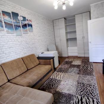 Сдается 1-комнатная квартира, 39 м²