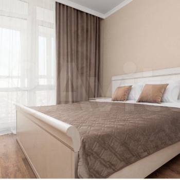 Сдается 1-комнатная квартира, 410 м²